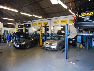 Best Fit Glasgow PeugeotServicing, MOT and Tyres Site